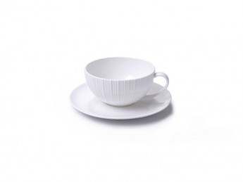 9383 FISSMAN Чашка с блюдцем ELEGANCE WHITE 250 мл (фарфор)