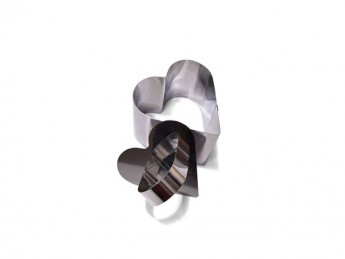 6777 FISSMAN Кулинарное кольцо с прессом 7,5x6,8x5,5 см в форме сердца (нерж. сталь)
